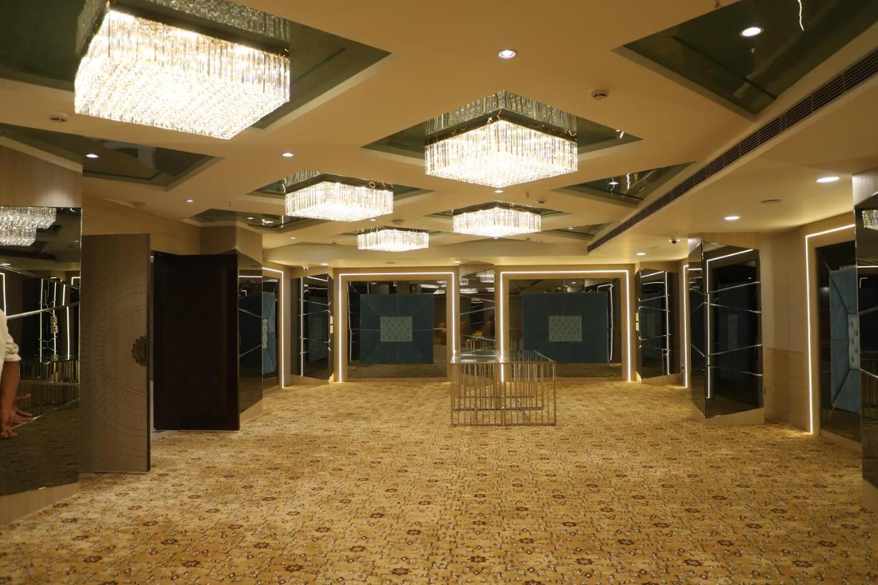 The Royal Class Hotel Gwalior Eksteriør billede
