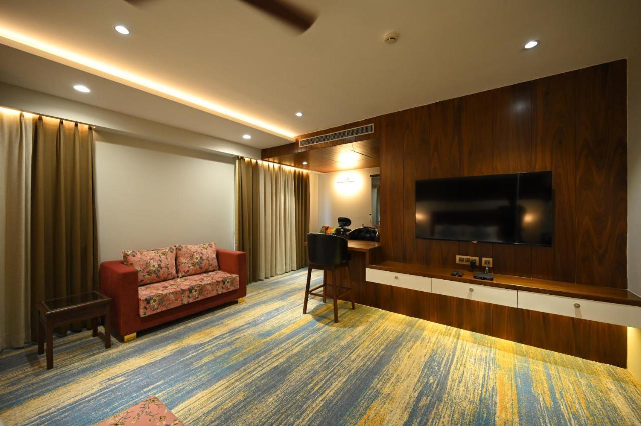 The Royal Class Hotel Gwalior Eksteriør billede